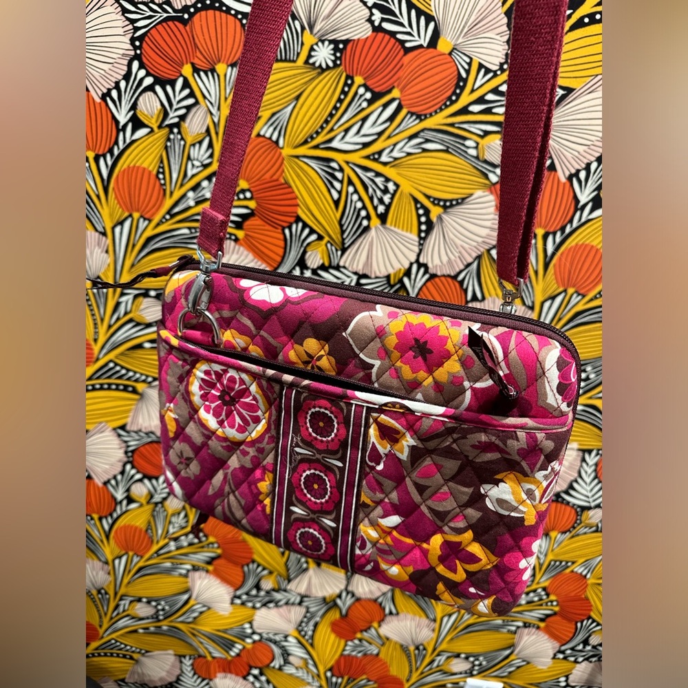 Vera Bradley Floral Carnaby mini laptop bag Crossbody Strap Removable Hardcase